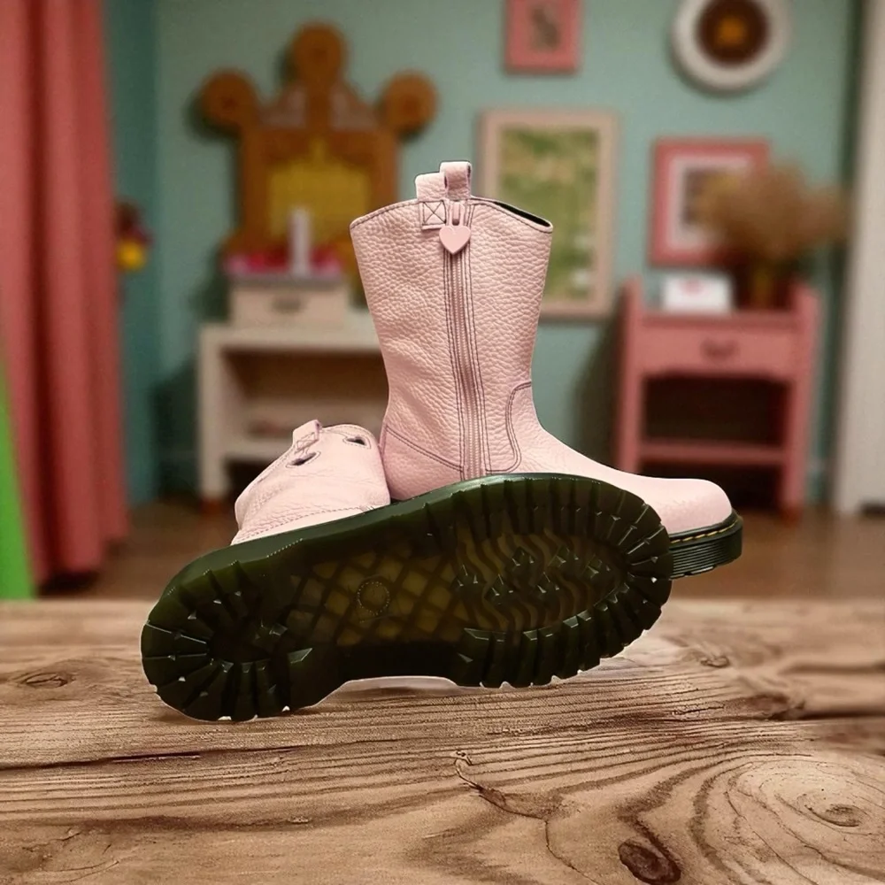 Dr. Martens Pink Leather Blex Heart Boot. Leather Boots with Heart Accents NWOB